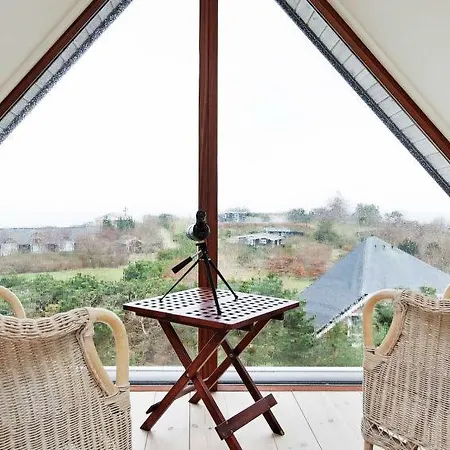 Handrup Sleeps 8 Holiday home *